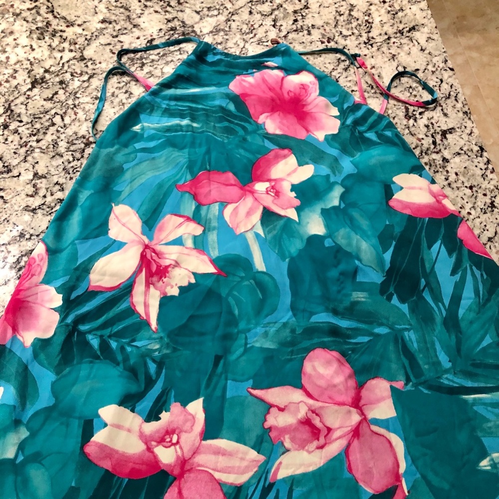 Show Me Your MuMu mini dress. 🌸 Low back, fun! L